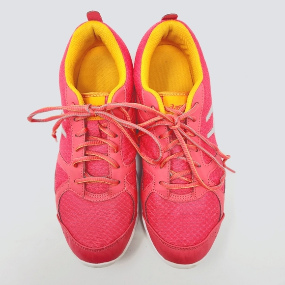 Asics Women’s 8.5 Gel Muse Fit Running Shoes - Picture 4 of 10